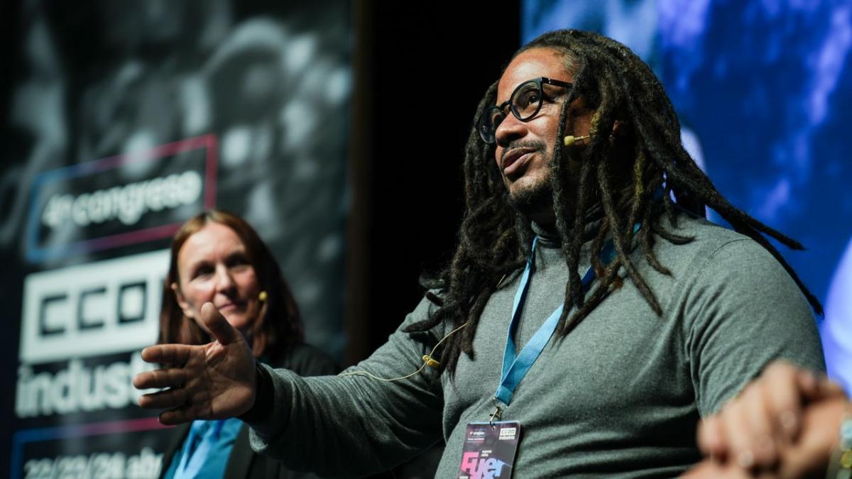 Mesa internacional, estatutos y ponencia federales y enmiendas