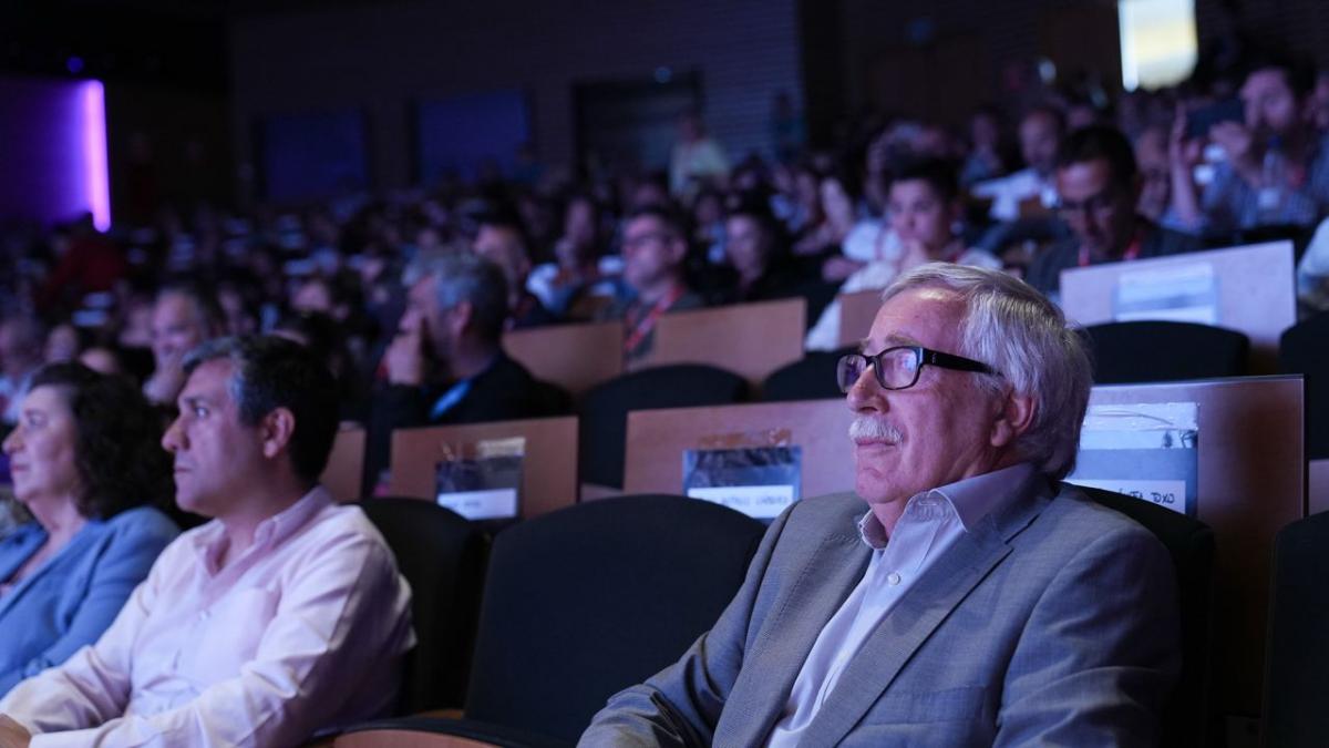 Institucional, Ministra de Trabajo y SG de la confederacin de CCOO