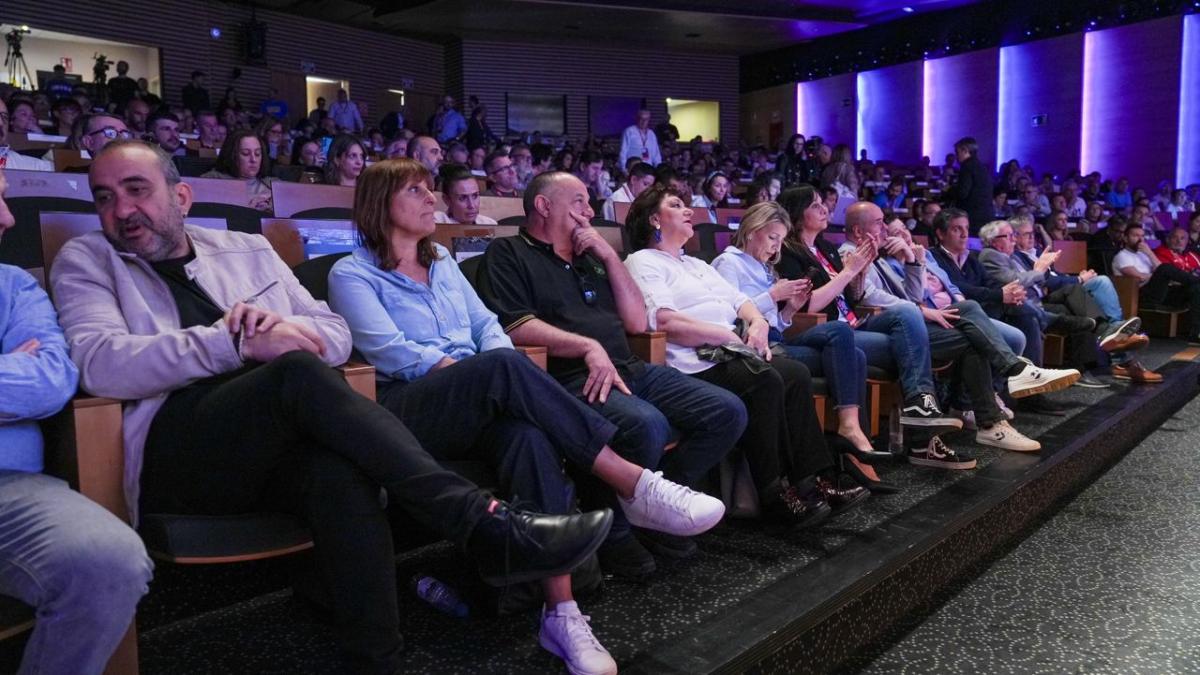 Institucional, Ministra de Trabajo y SG de la confederacin de CCOO
