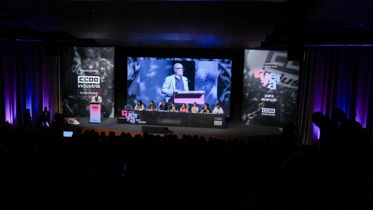 Institucional, Ministra de Trabajo y SG de la confederacin de CCOO
