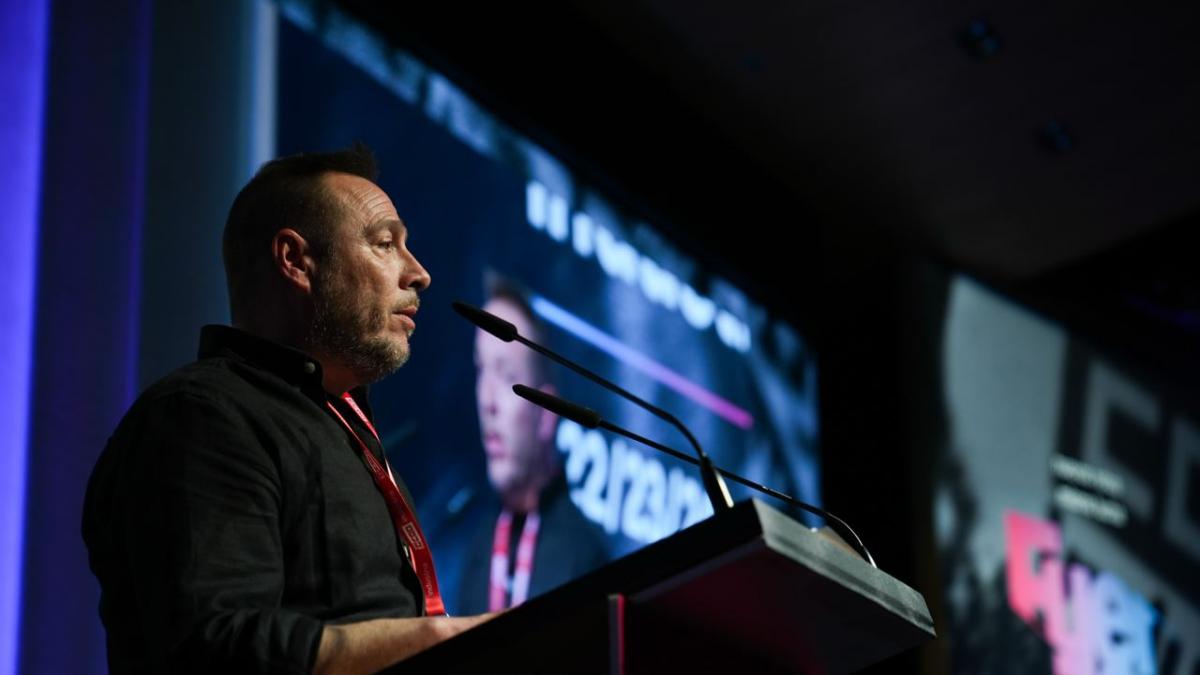 Mesa internacional, estatutos y ponencia federales y enmiendas