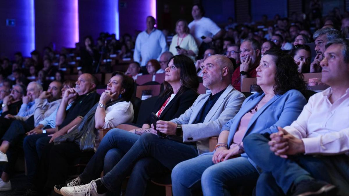 Institucional, Ministra de Trabajo y SG de la confederacin de CCOO