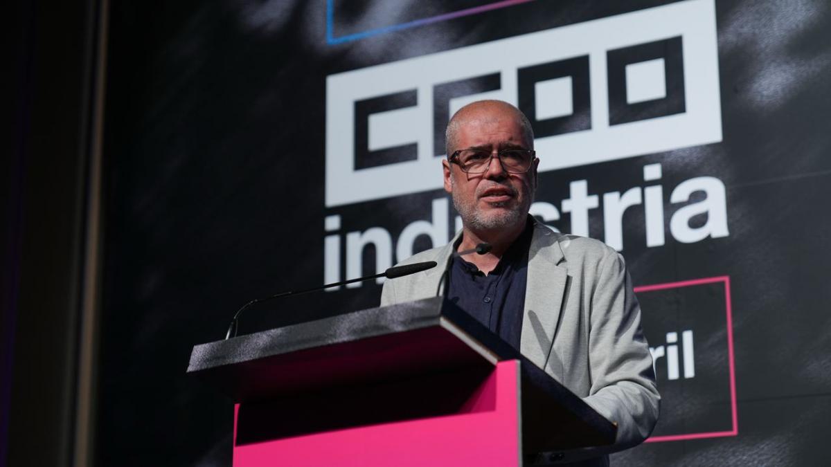 Institucional, Ministra de Trabajo y SG de la confederacin de CCOO